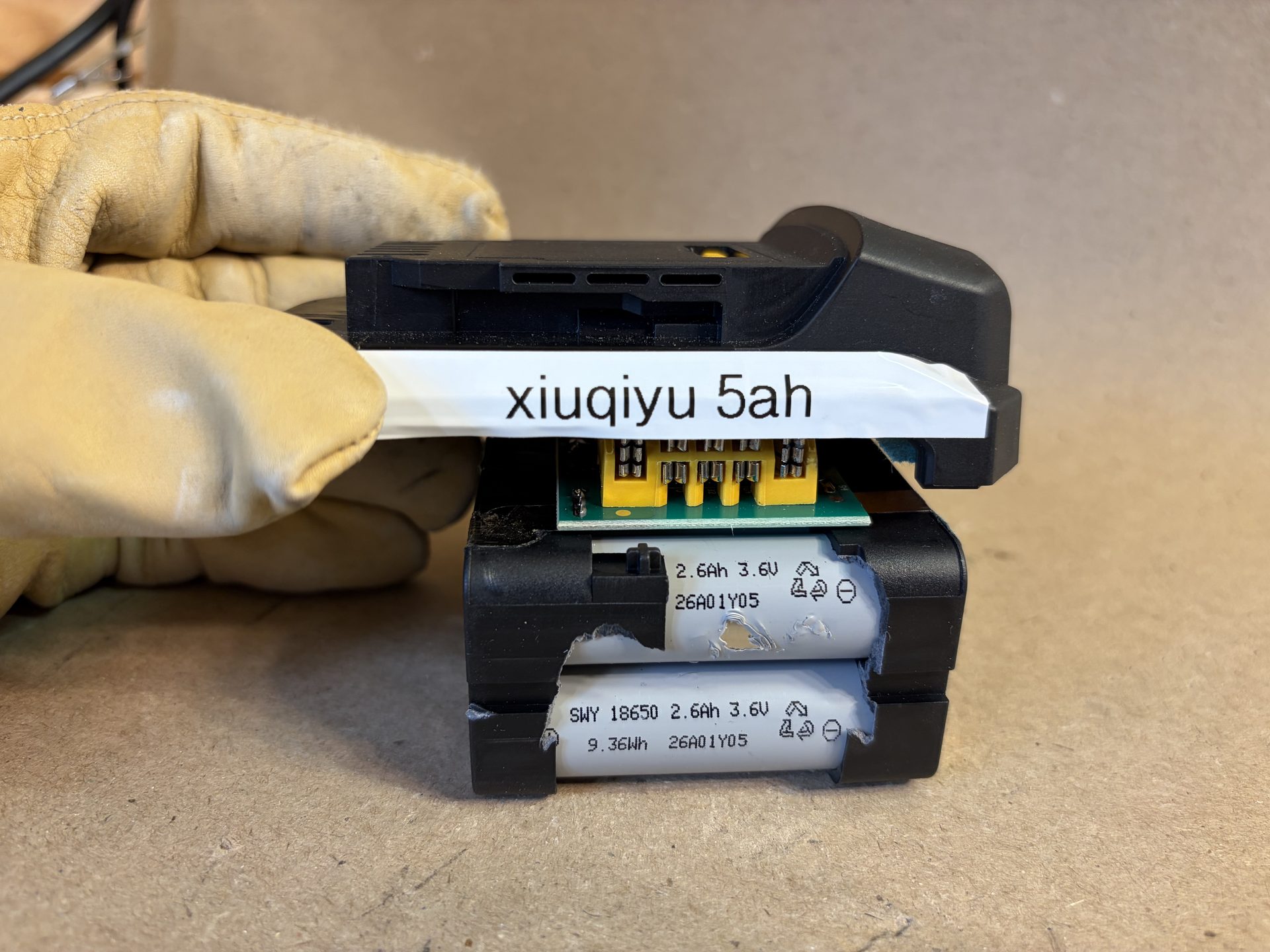 Cell label: SWY 18650 2.7Ah 3.6V 9.36Wh 26A01Y05